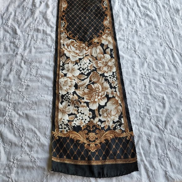 Liz Claiborne Accessories - 2/$20 SALE! Liz Claiborne silk scarf